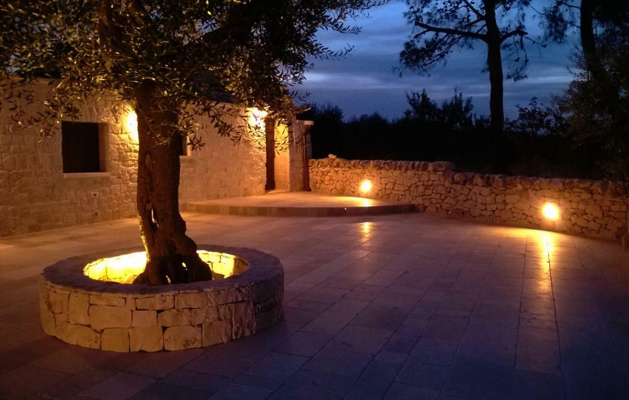 Trulli A Sud-Est Villa อัลเบโรเบลโล ภายนอก รูปภาพ
